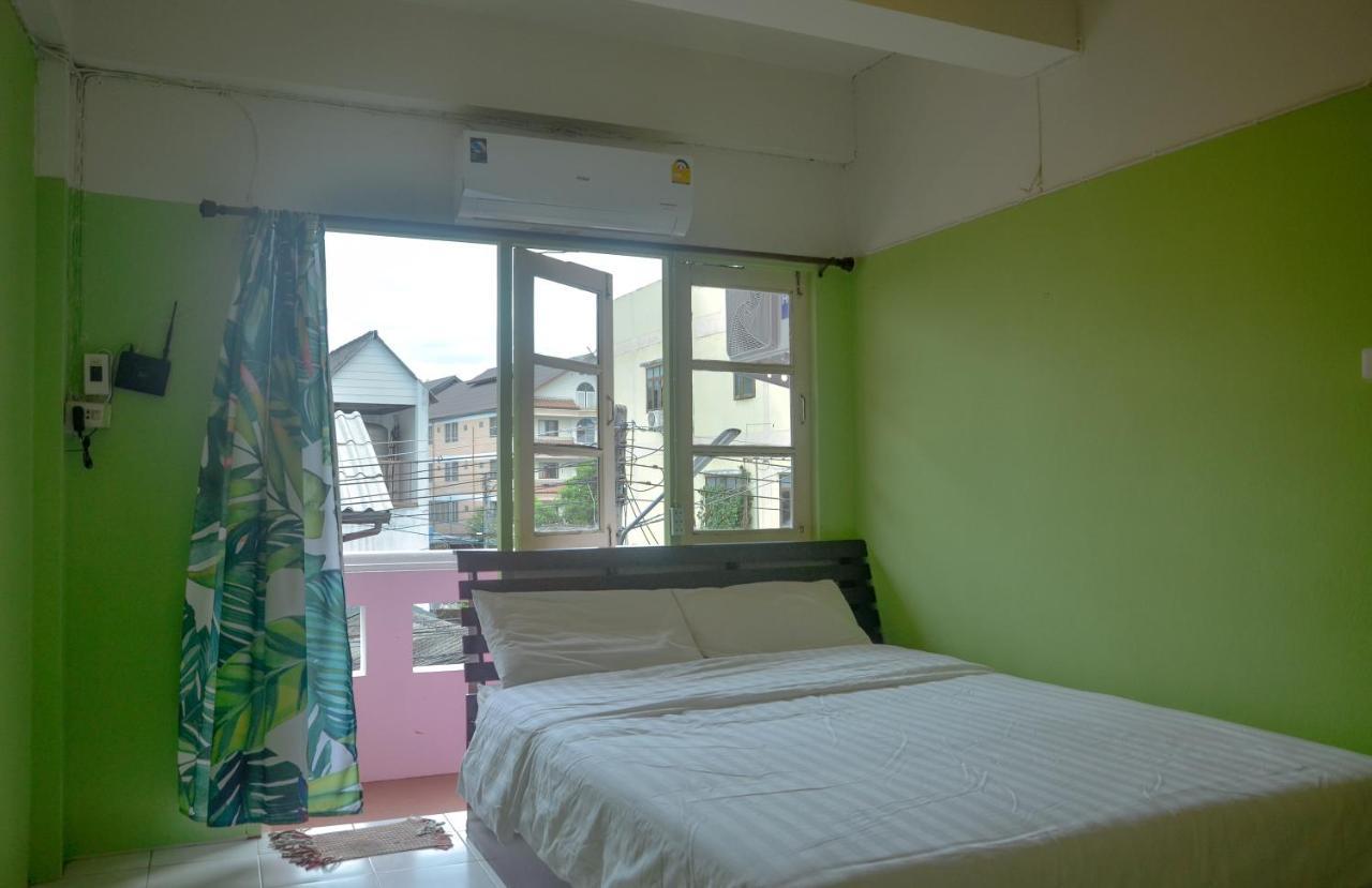 Aparthotel Better House 佰特客栈 Chiang Mai Exterior foto